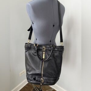 MICHAEL Michael Kors Kingsbury Large Black Pebbled Leather Bucket Tote MK Charm